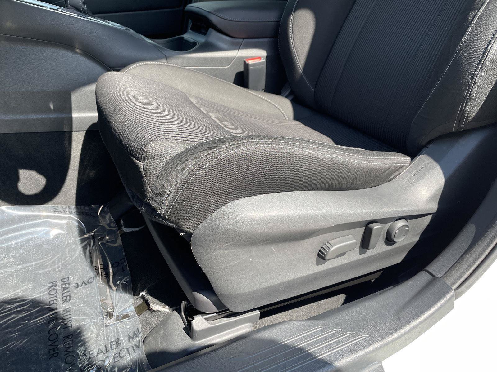 Used 2024 Subaru Legacy Premium AWD/4WD image 17