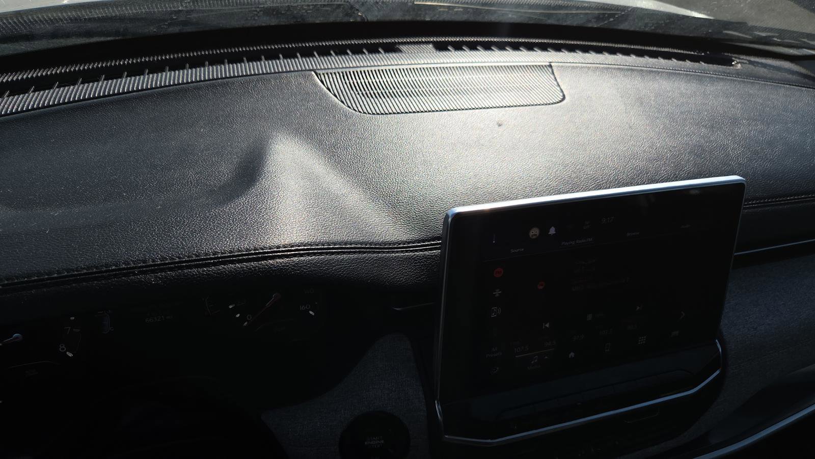 Used 2022 Jeep Compass Sport image 9