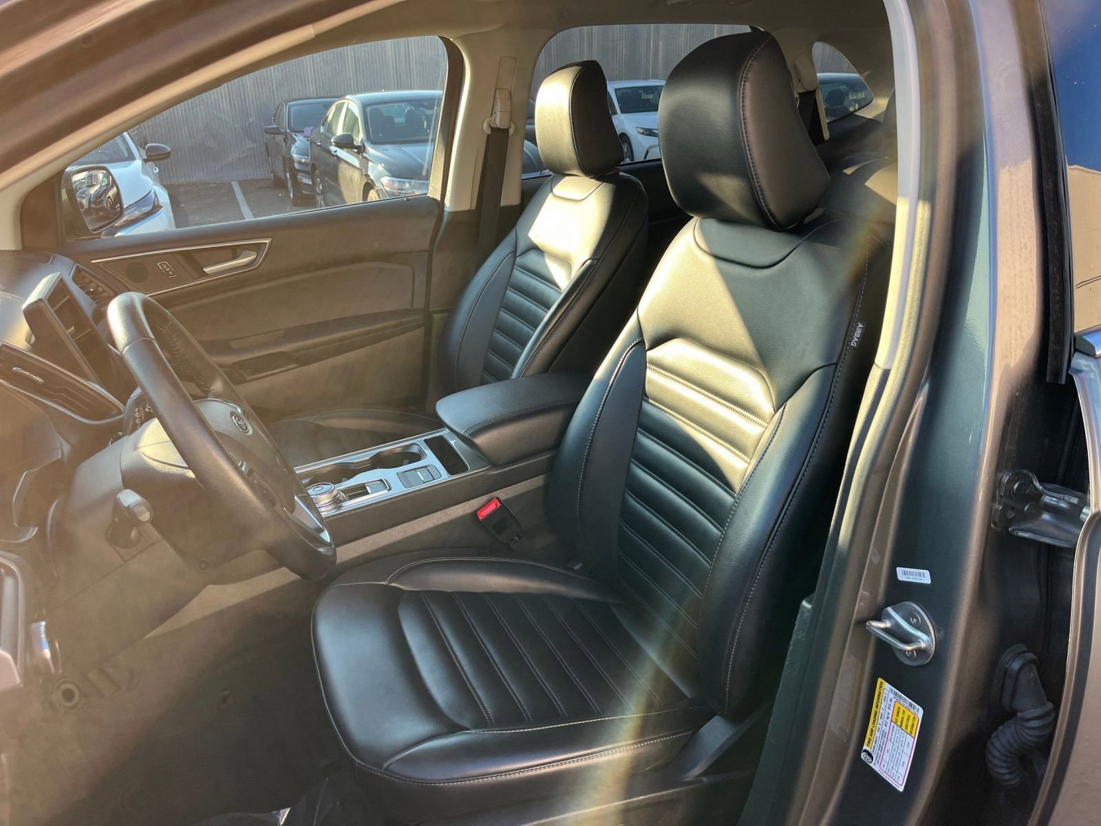 Used 2024 Ford Edge SEL image 36