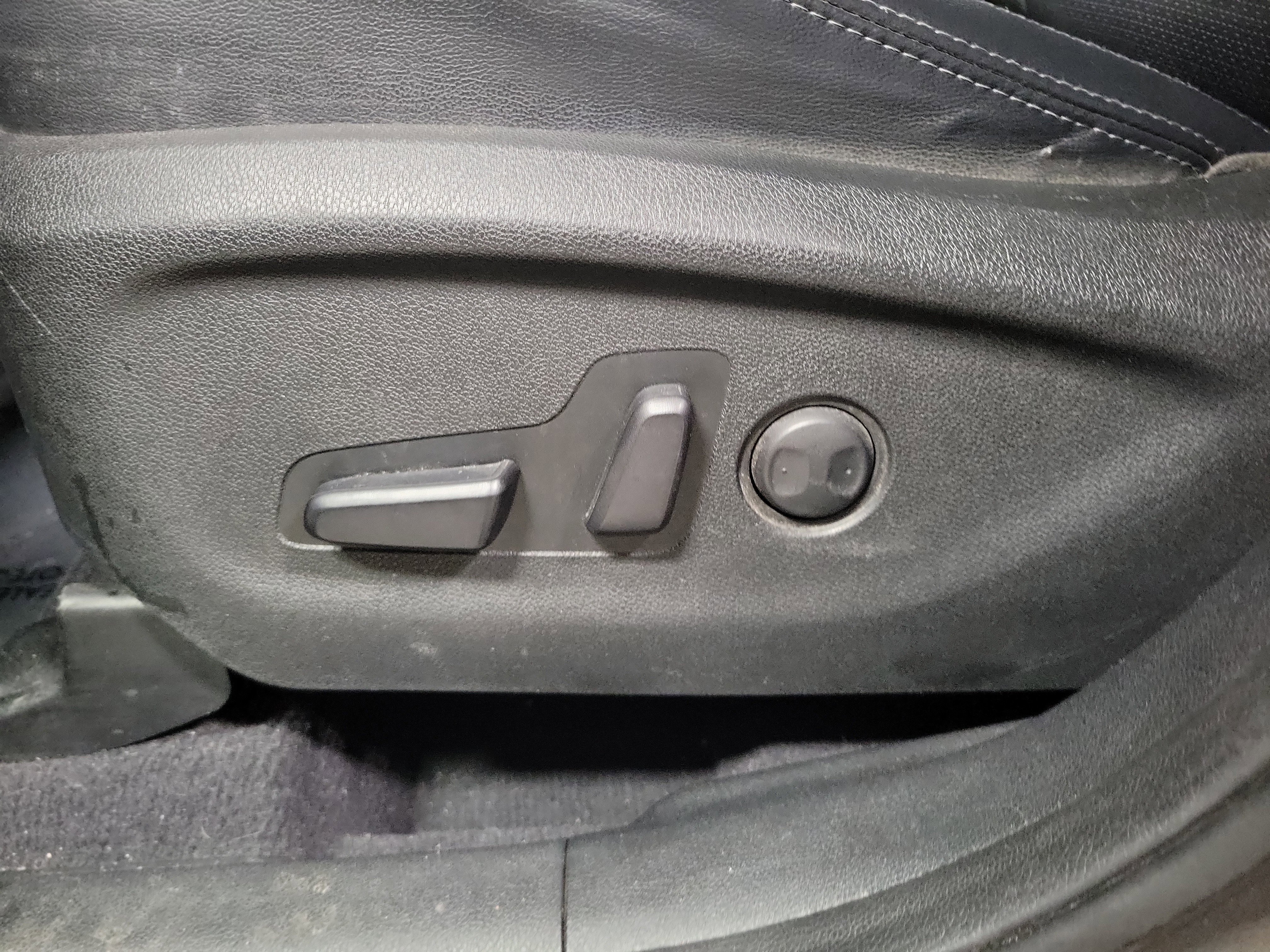 Used 2019 Kia Sorento EX image 20