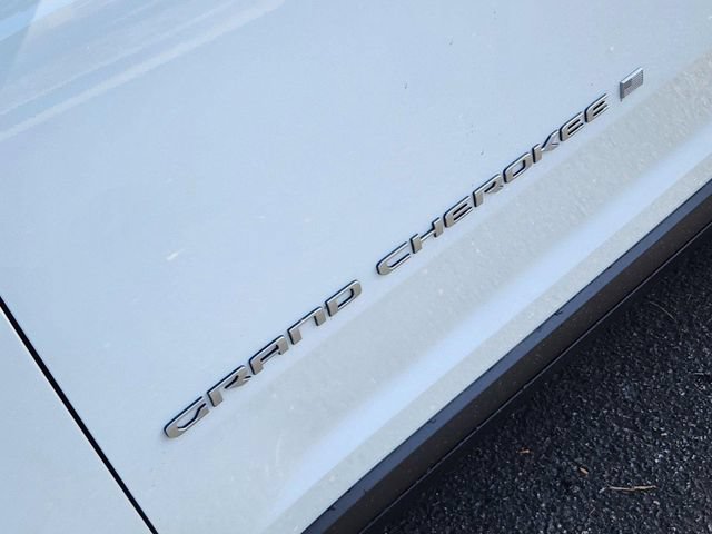 New 2025 Jeep Grand Cherokee L Limited w/ Trailer Tow Package AWD/4WD image 9