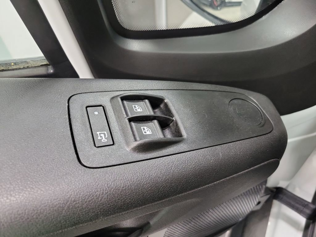 Used 2024 RAM ProMaster 2500 image 12