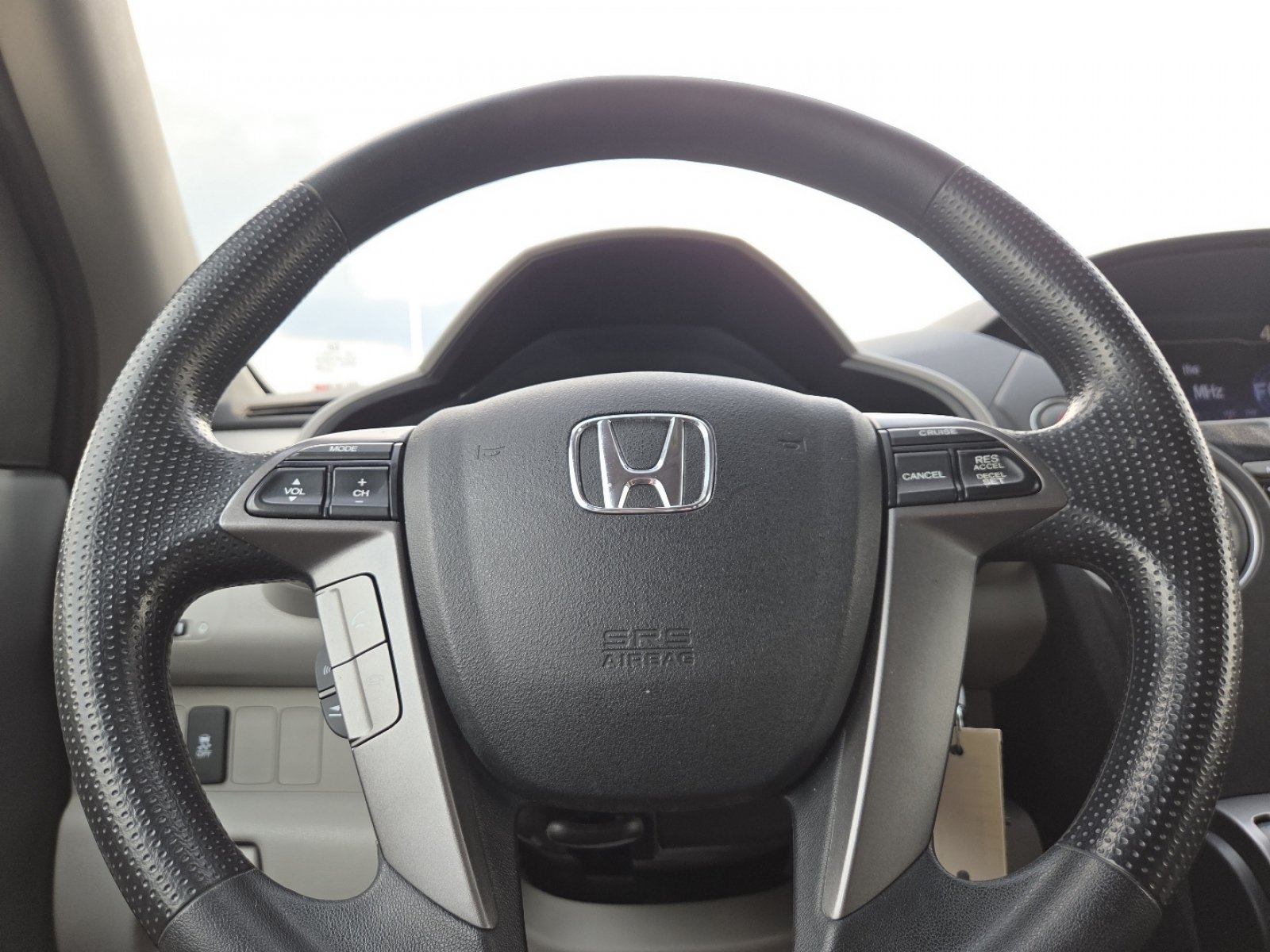 Used 2015 Honda Pilot SE image 25