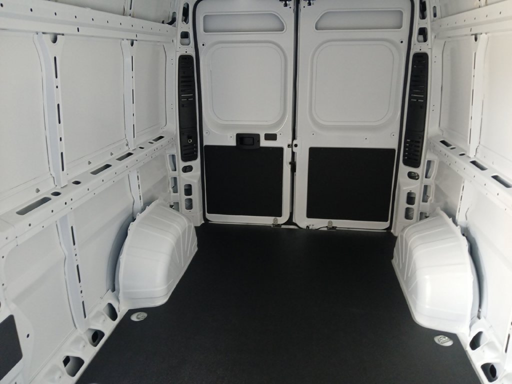 New 2026 RAM ProMaster 2500 w/ Convenience Group FWD image 22