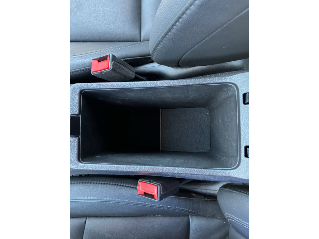 Used 2017 Chevrolet Cruze Premier FWD image 23