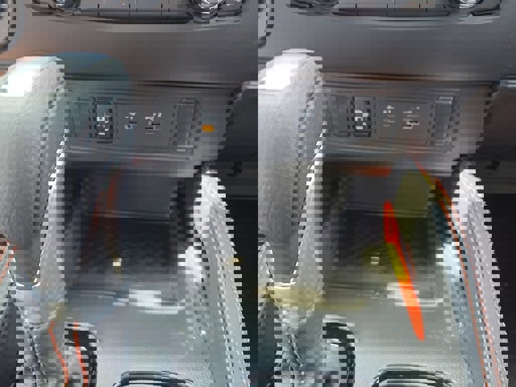 New 2025 Nissan Frontier PRO-4X image 26