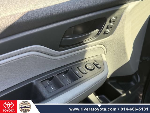 Used 2019 Honda Odyssey EX-L image 11