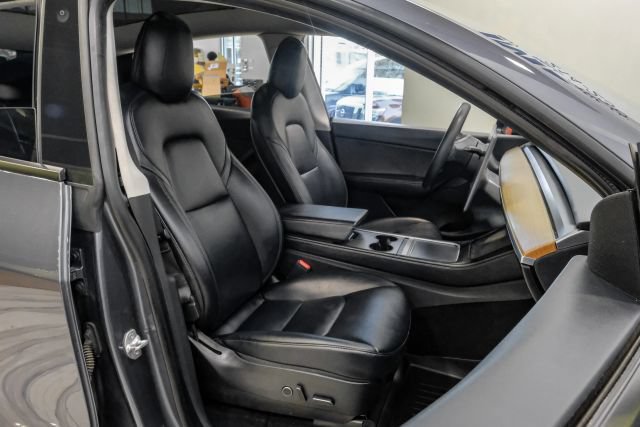 Used 2021 Tesla Model Y 2WD image 44