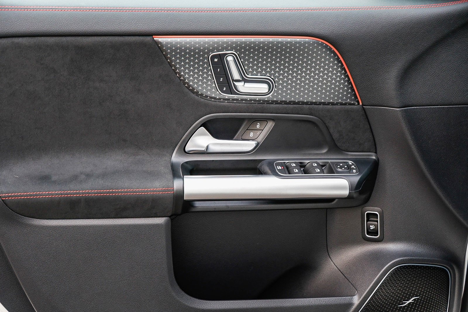 Certified 2025 Mercedes-Benz GLA 250 GLA 250 image 20