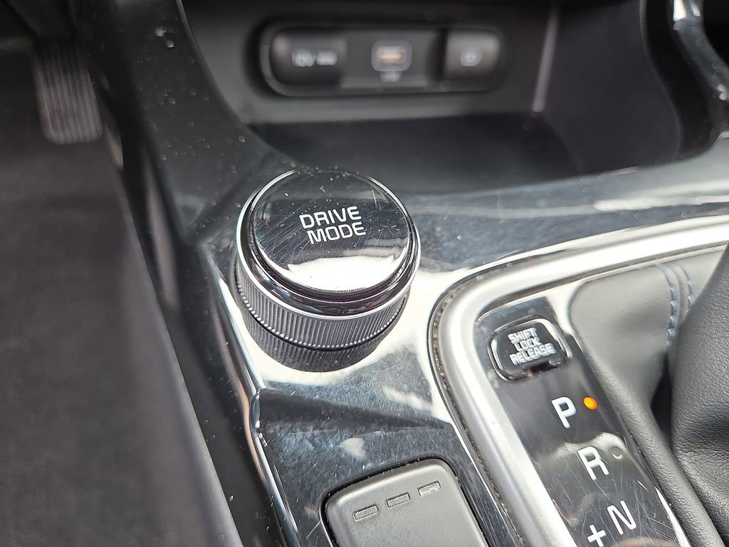 Certified 2023 Kia Seltos S w/ Navigation Package AWD/4WD image 23