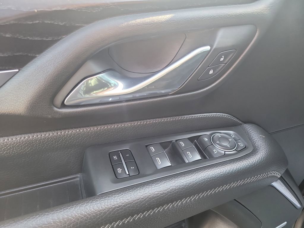 Used 2021 GMC Yukon Denali image 18