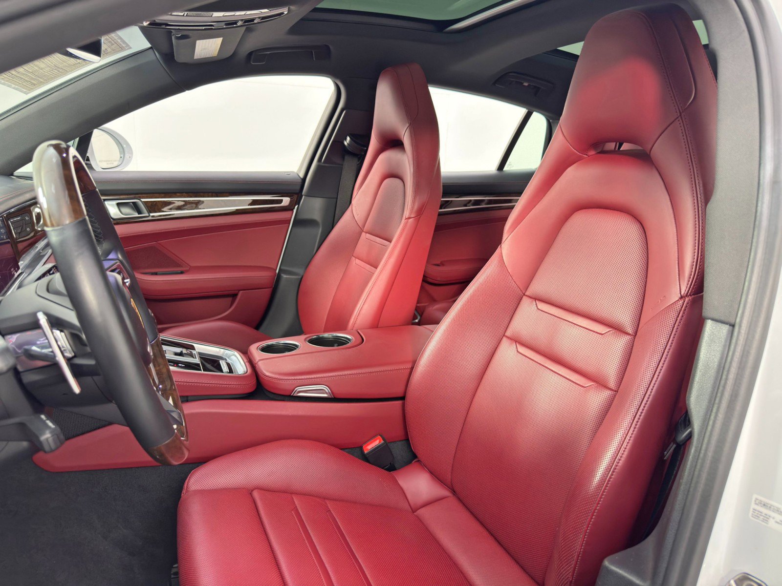Used 2022 Porsche Panamera 4S w/ Premium Package AWD/4WD image 45