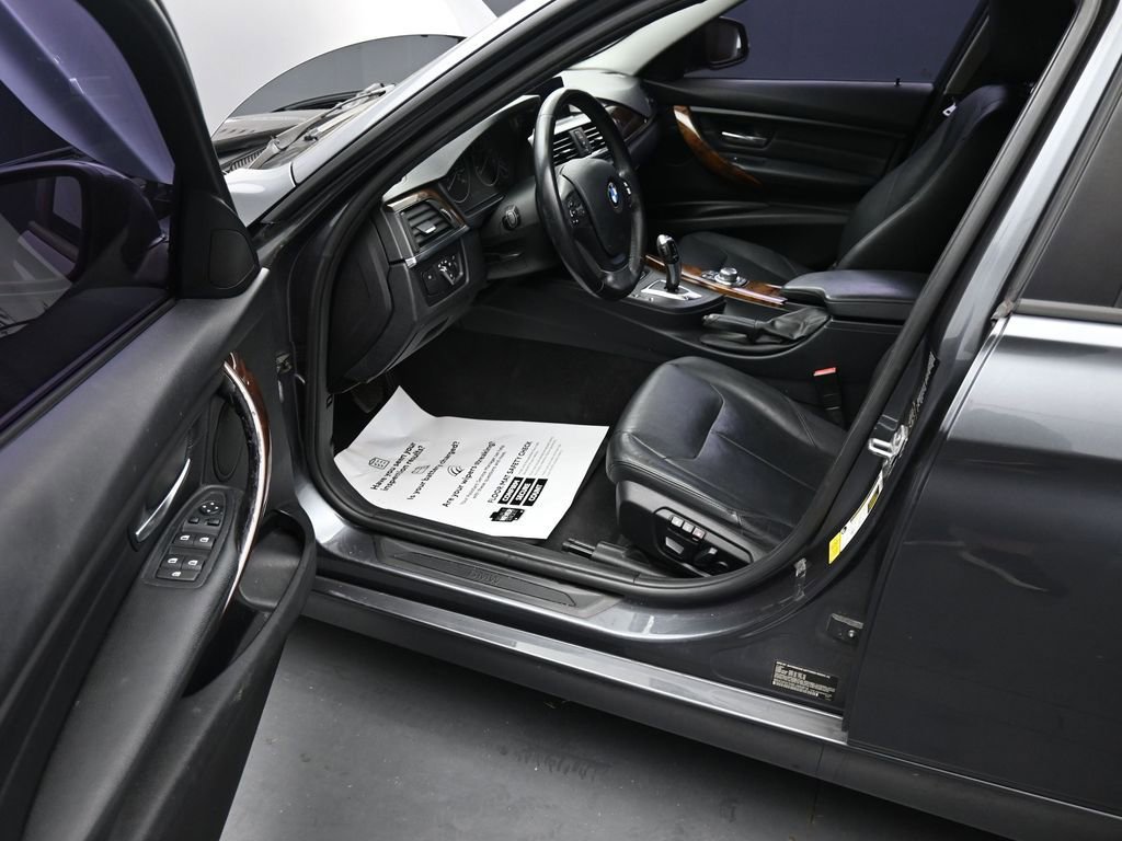 Used 2013 BMW 328i Sedan image 15