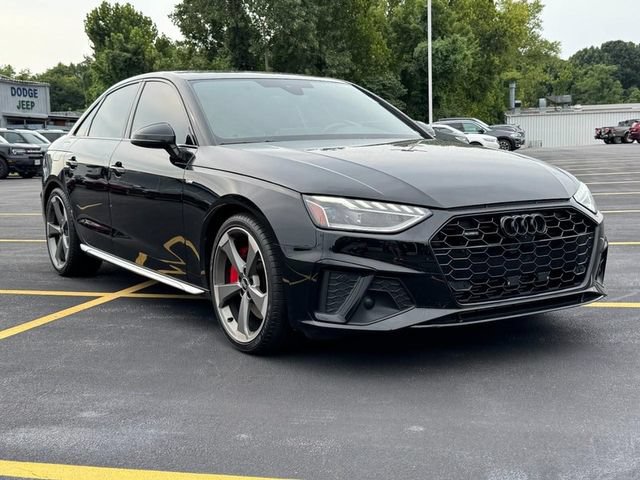 Used 2023 Audi A4 2.0T Premium Plus w/ Premium Plus Package AWD/4WD image 2