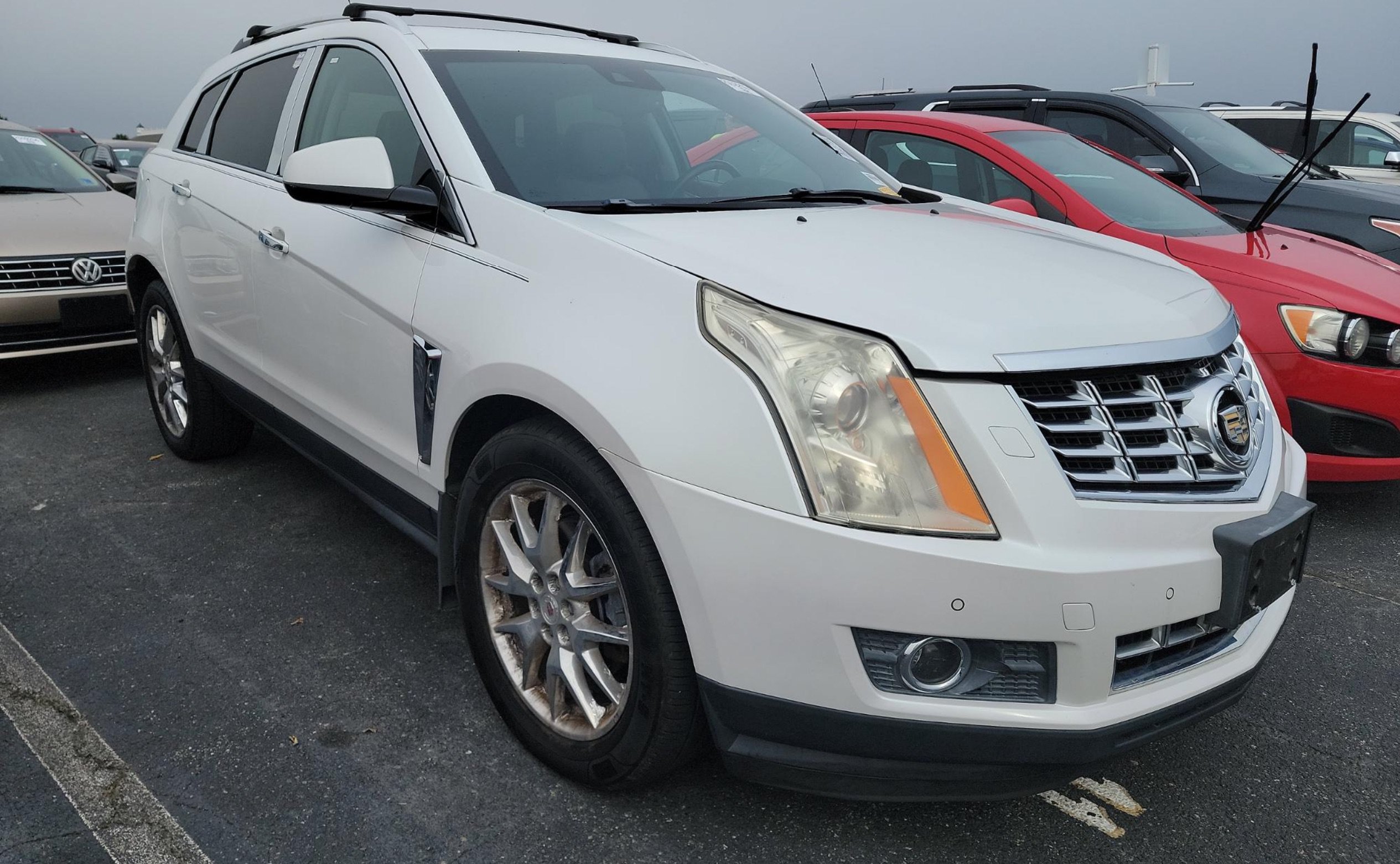 Used 2014 Cadillac SRX Performance w/ Driver Awareness Package AWD/4WD image 3