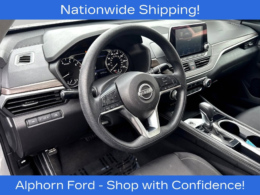 Used 2023 Nissan Altima 2.5 SV FWD image 17