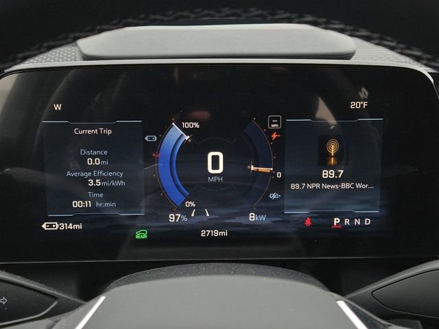 New 2026 Chevrolet Equinox EV LT w/ Convenience Package II image 36