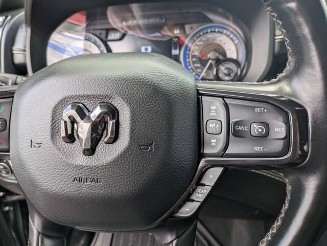 Used 2022 RAM 1500 Limited AWD/4WD image 22