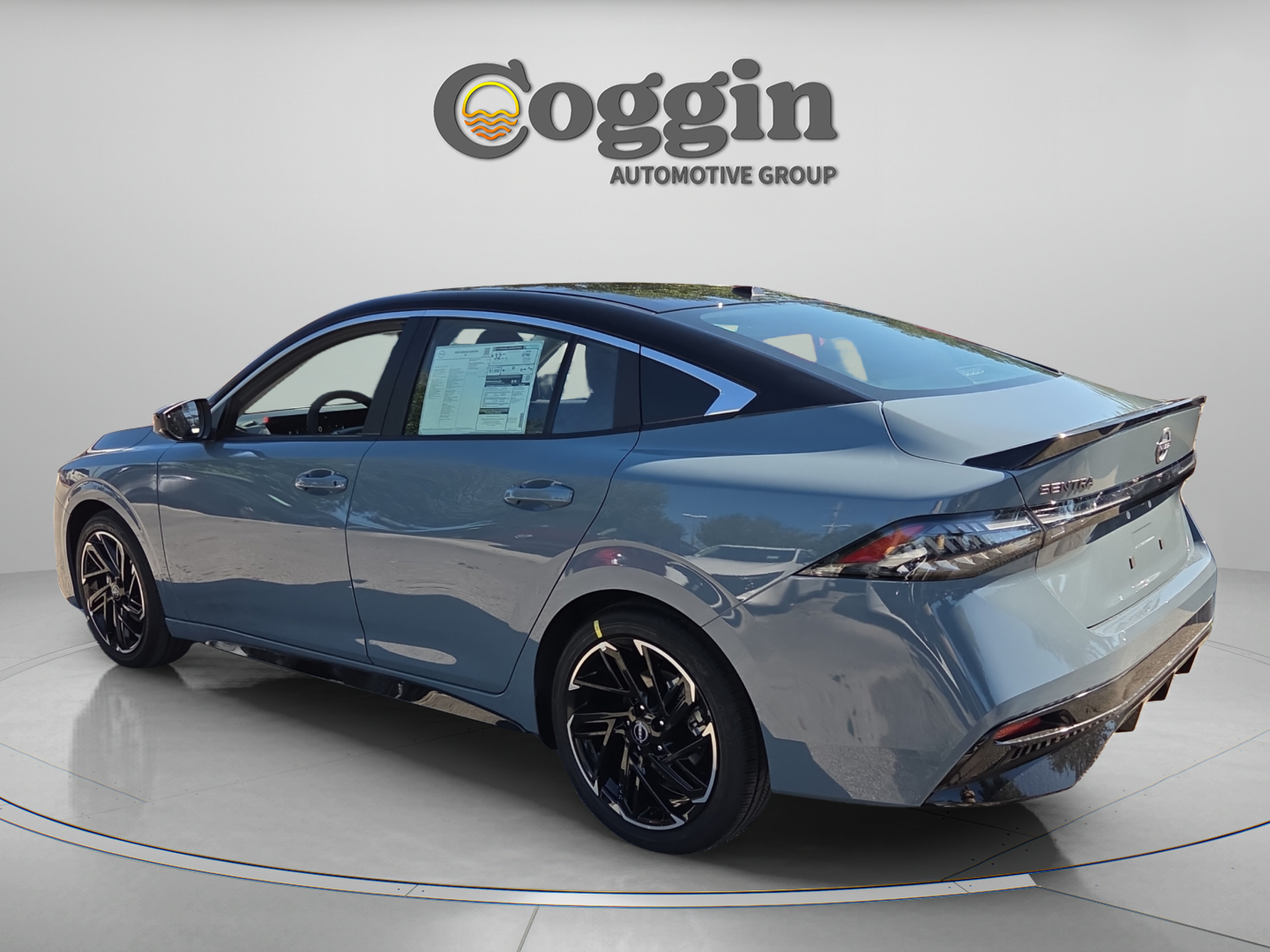 New 2026 Nissan Sentra SR w/ Floor Mat Package FWD image 3