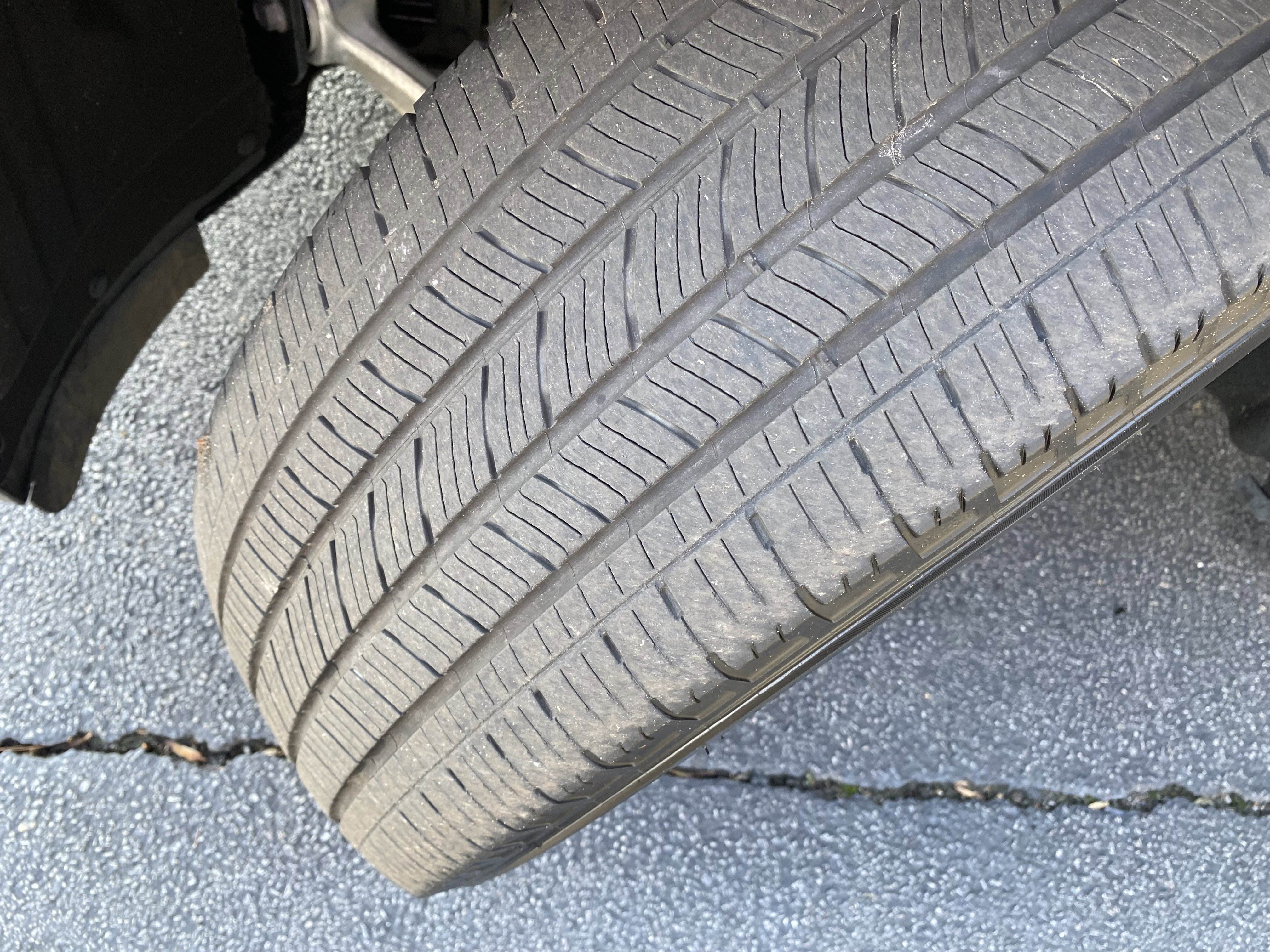 Used 2023 Ford Explorer XLT w/ Equipment Group 202A image 12