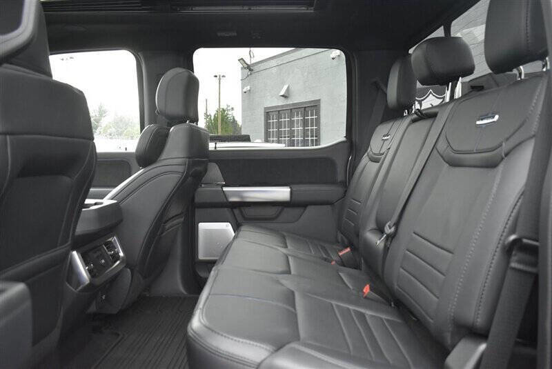 Used 2025 Ford F450 Platinum w/ FX4 Off-Road Package image 25