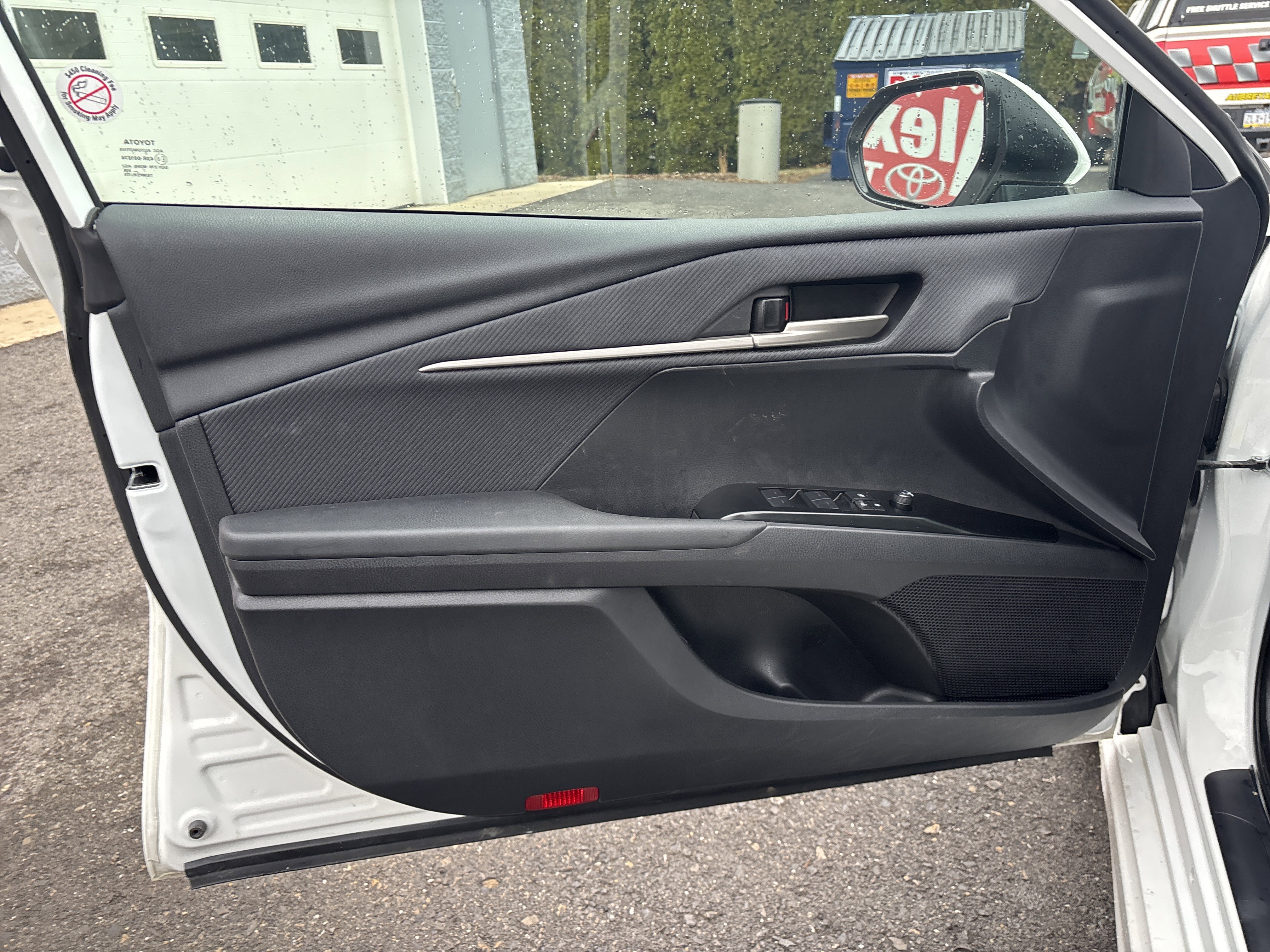 Certified 2025 Toyota Camry SE image 15