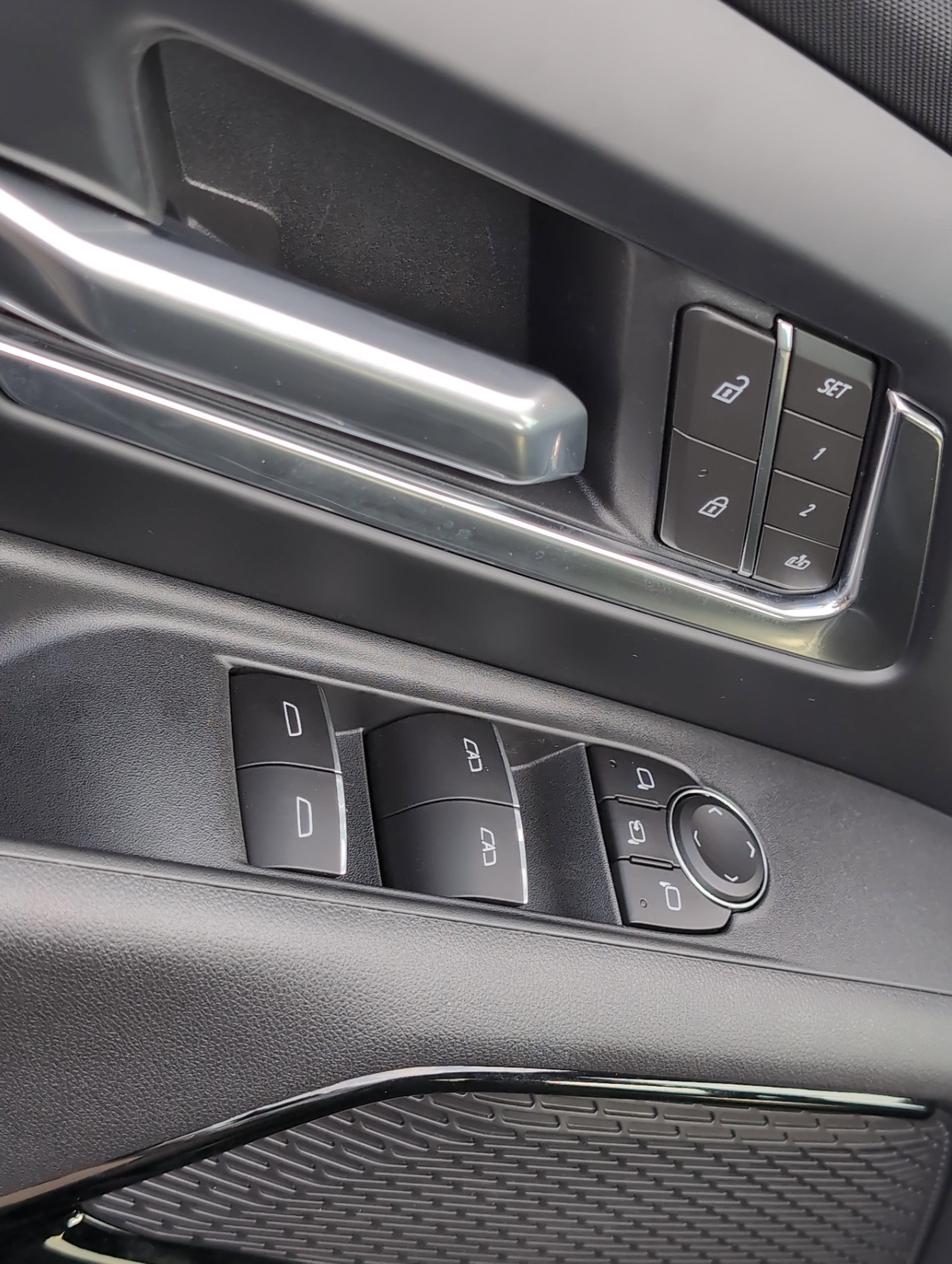 New 2026 Chevrolet Silverado EV Trail Boss w/ Plus Package image 12