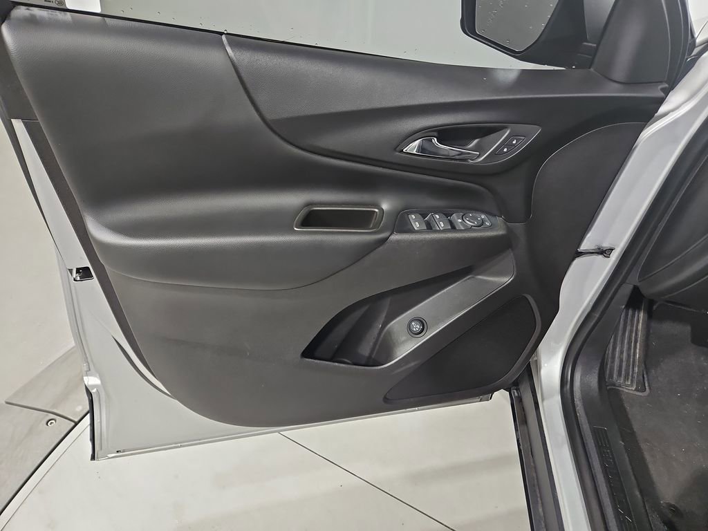 Used 2019 Chevrolet Equinox LT FWD image 11