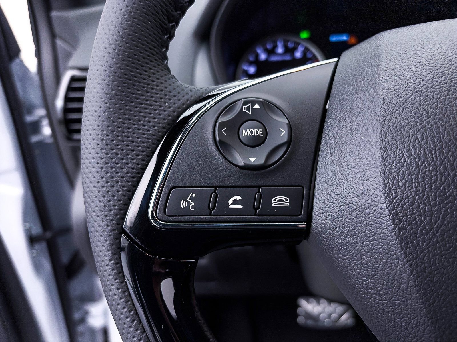 New 2026 Mitsubishi Eclipse Cross Black Edition image 21