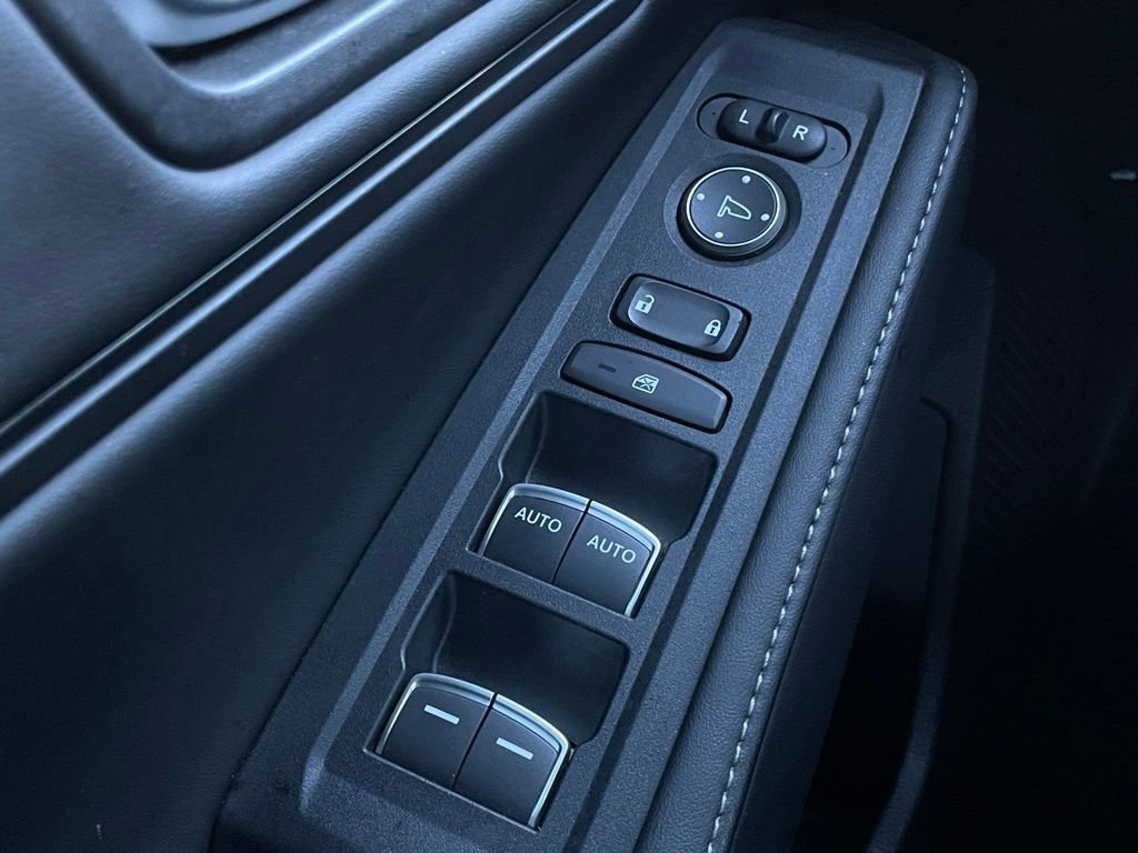 Used 2024 Honda Accord Sport image 11