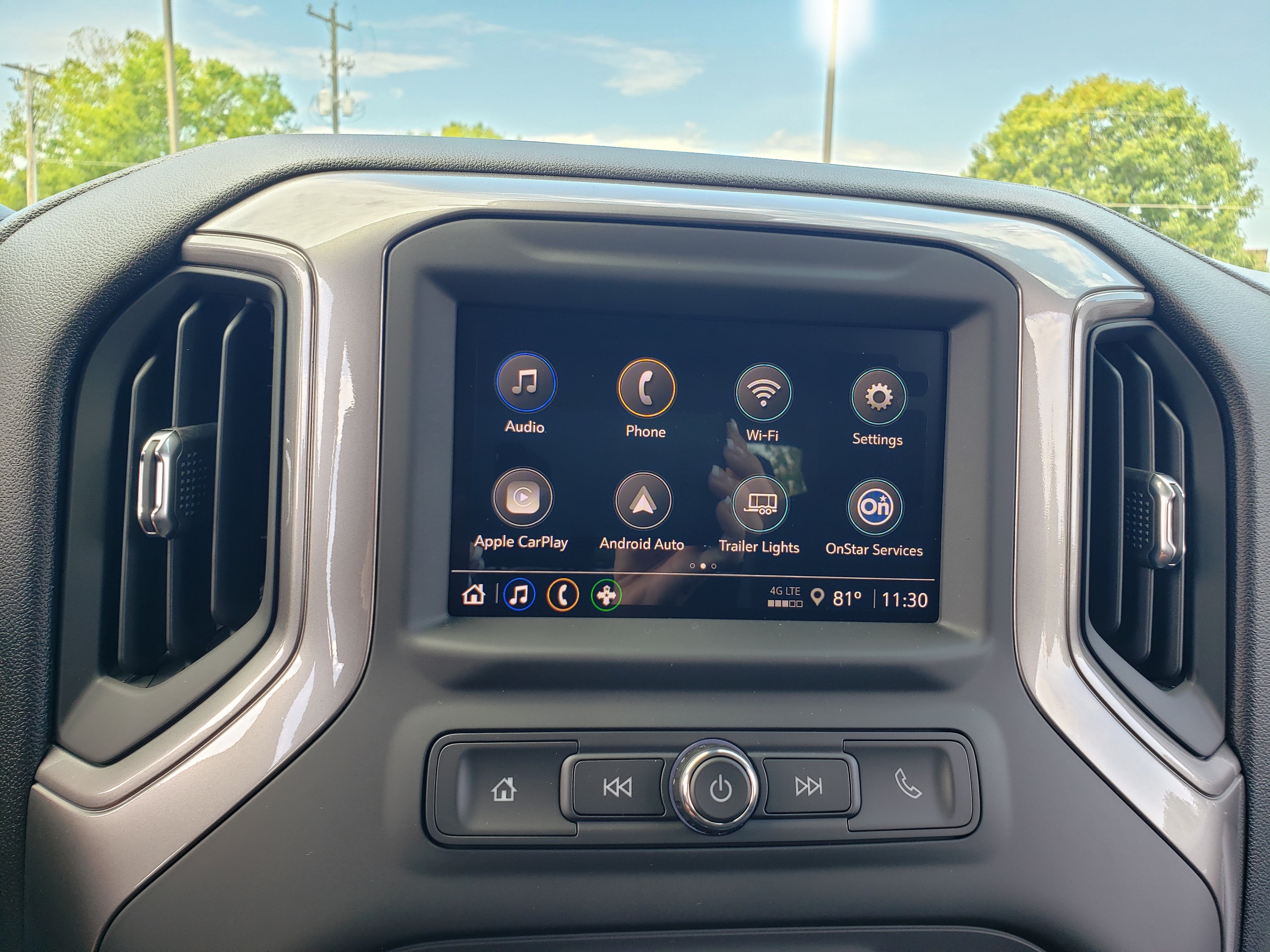 New 2026 Chevrolet Silverado 2500 Custom w/ Custom Value Package AWD/4WD image 21
