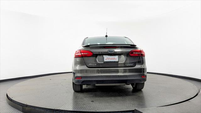 Used 2016 Ford Focus Titanium w/ Titanium Technology Package image 7