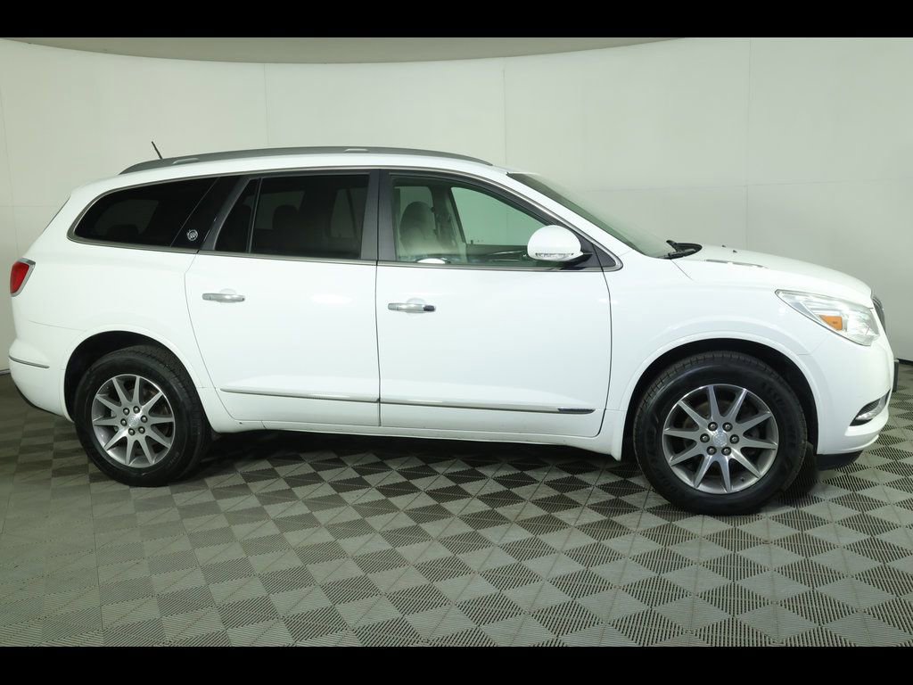 Used 2017 Buick Enclave Convenience FWD image 5