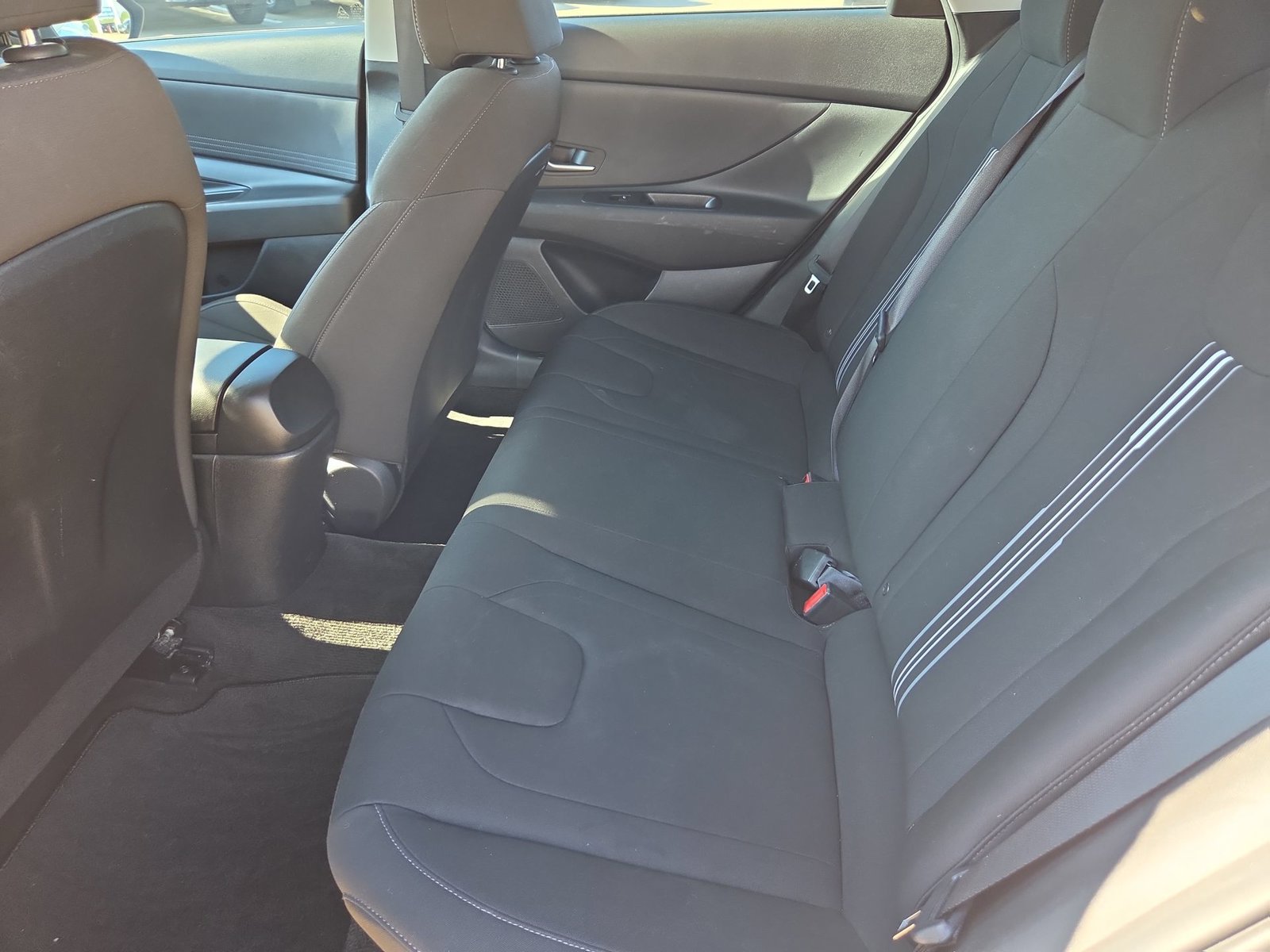 Used 2021 Hyundai Elantra SEL FWD image 23
