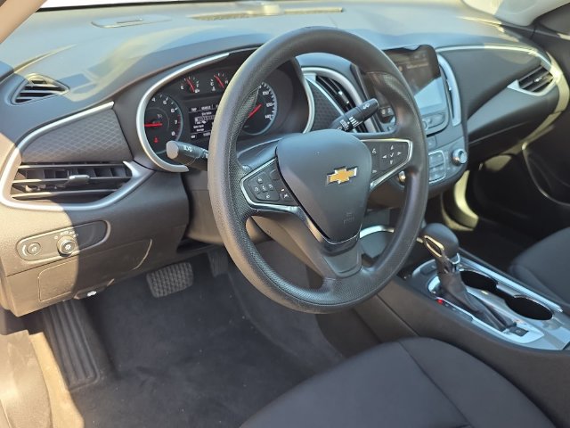 Used 2023 Chevrolet Malibu LT FWD image 14