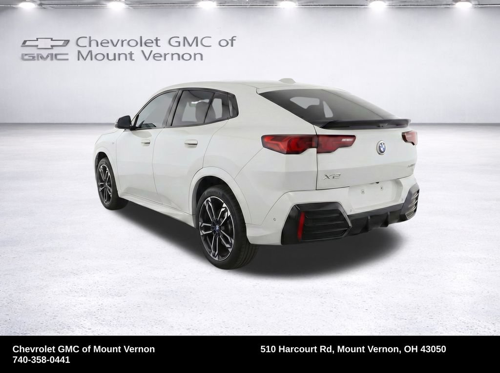 Used 2026 BMW X2 xDrive28i w/ M Sport Package AWD/4WD image 54