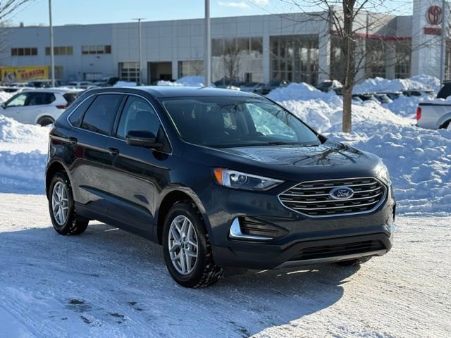 Used 2022 Ford Edge SEL image 3