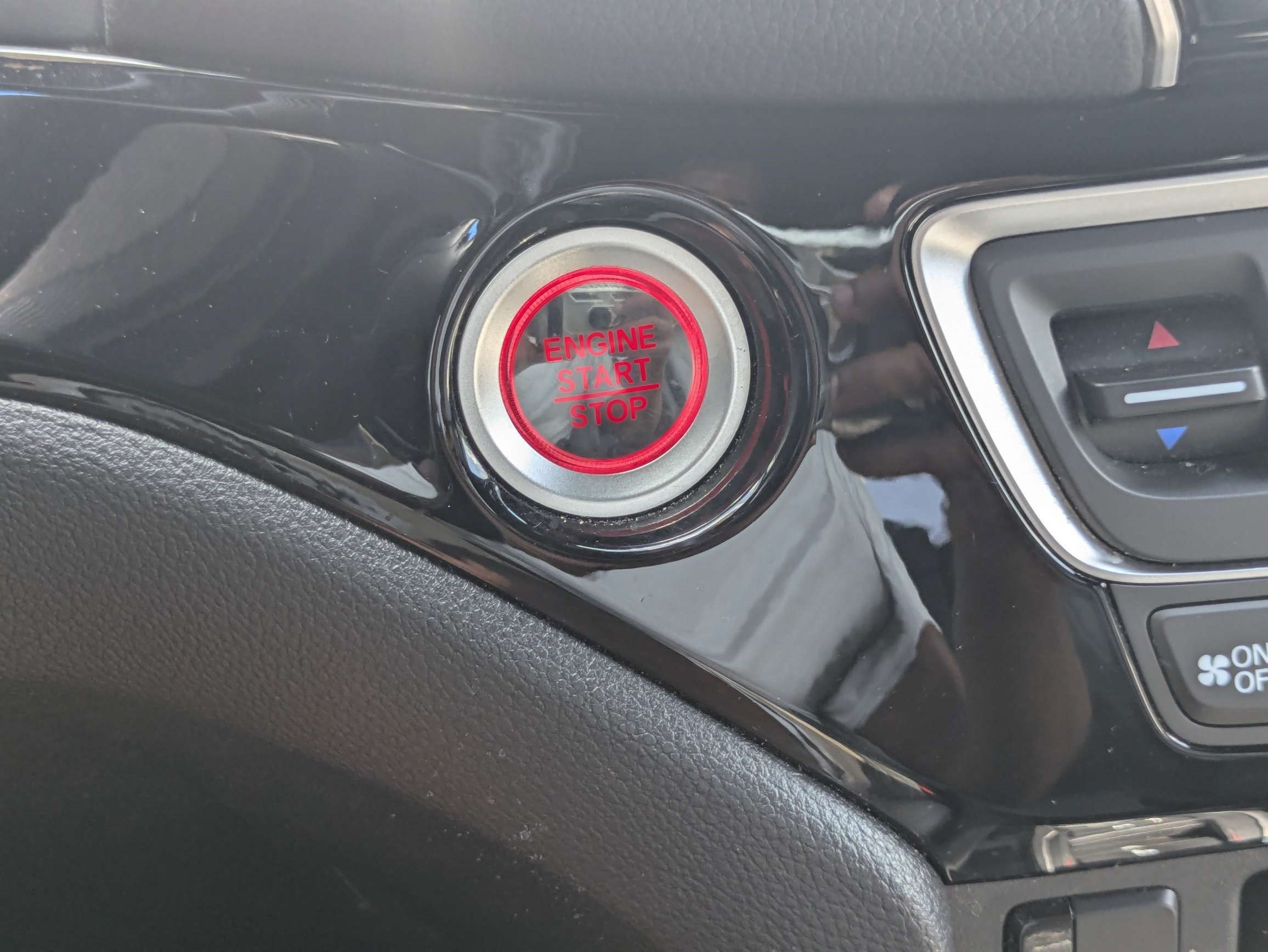 Certified 2020 Honda Passport Touring image 36