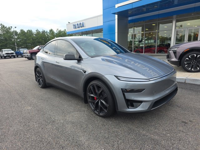 Used 2026 Tesla Model Y Performance AWD/4WD image 1