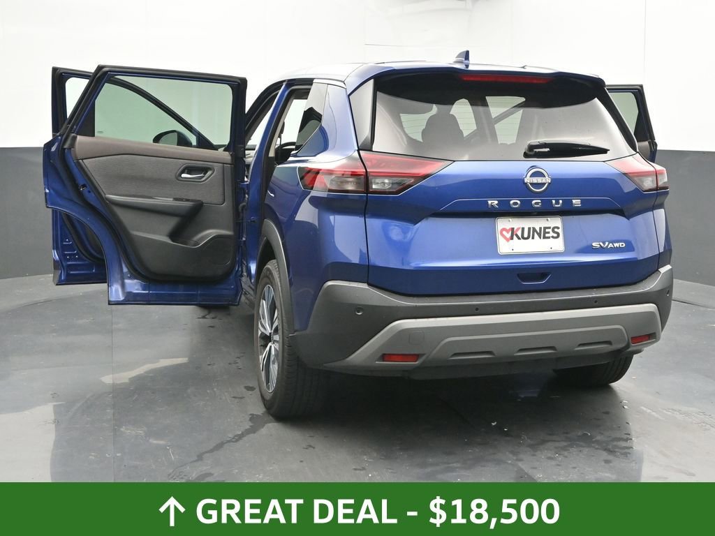 Used 2023 Nissan Rogue SV image 52