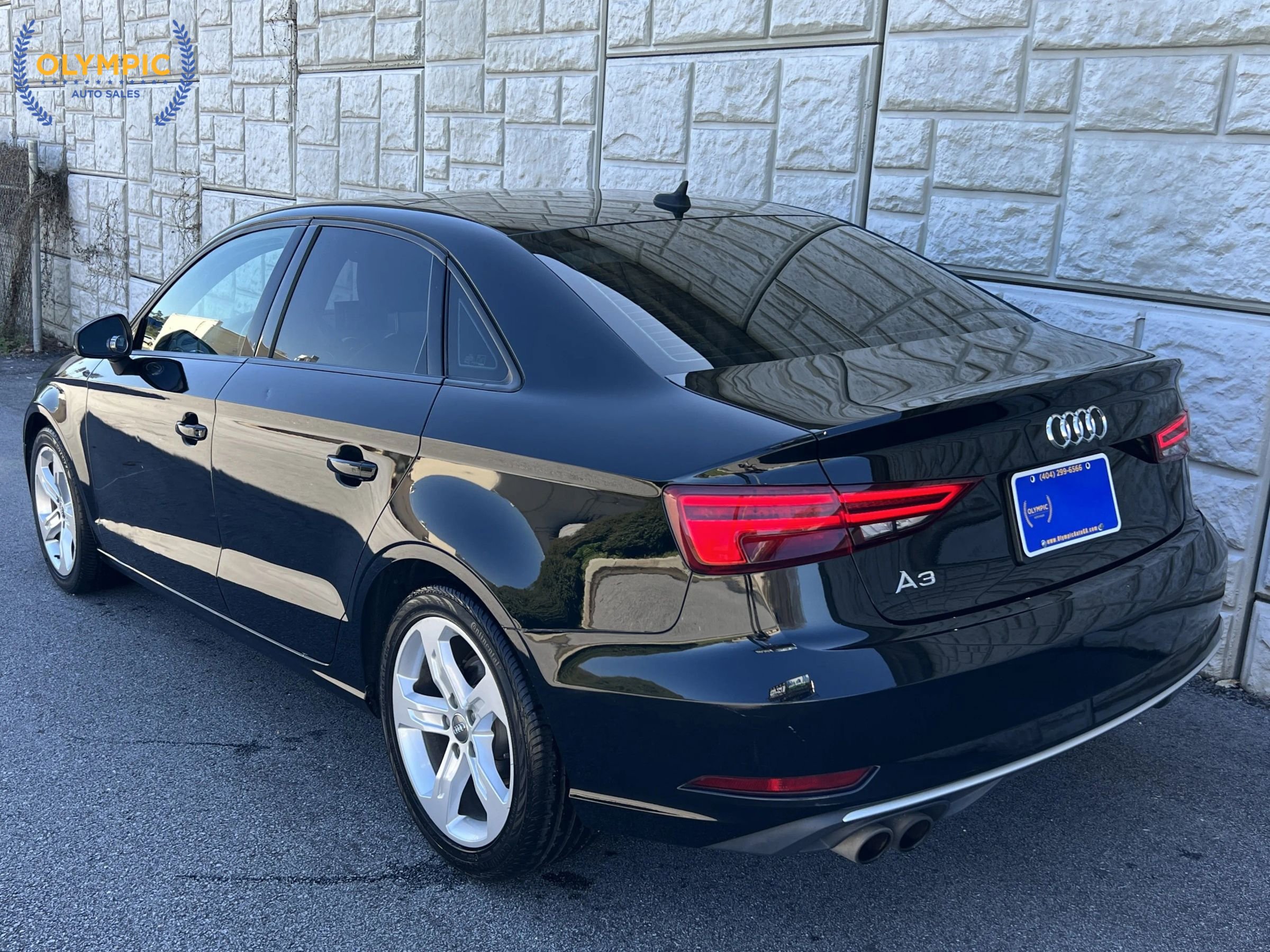 Used 2018 Audi A3 2.0T Premium image 4