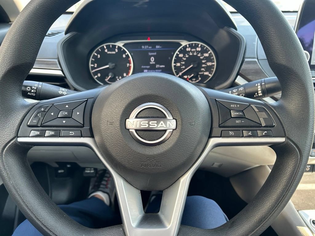 Certified 2025 Nissan Altima 2.5 SV FWD image 15