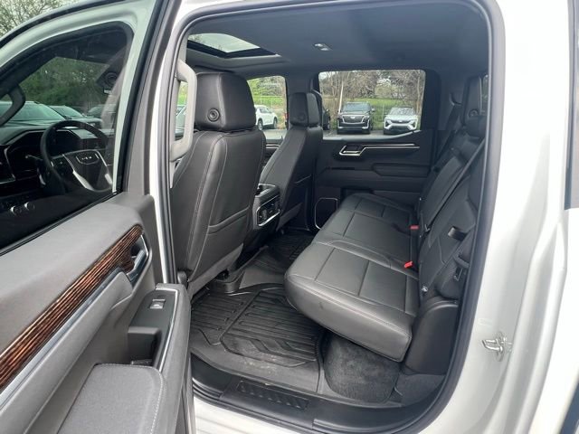 Used 2025 GMC Sierra 1500 Elevation w/ Elevation Premium Package image 23
