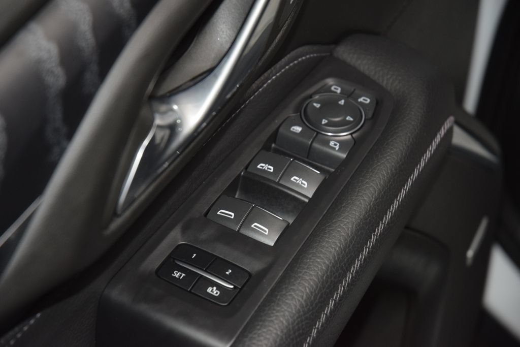 Used 2024 GMC Yukon XL Denali AWD/4WD image 51