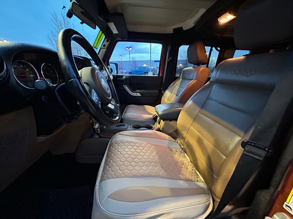 Used 2011 Jeep Wrangler Unlimited Sahara w/ Dual Top Group image 13