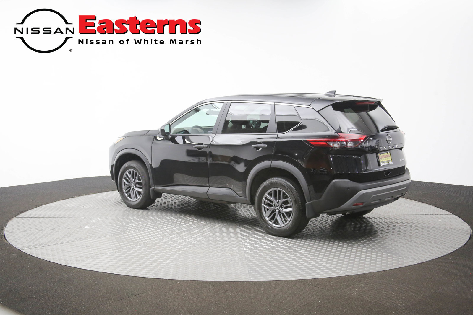 Used 2023 Nissan Rogue S AWD/4WD image 59