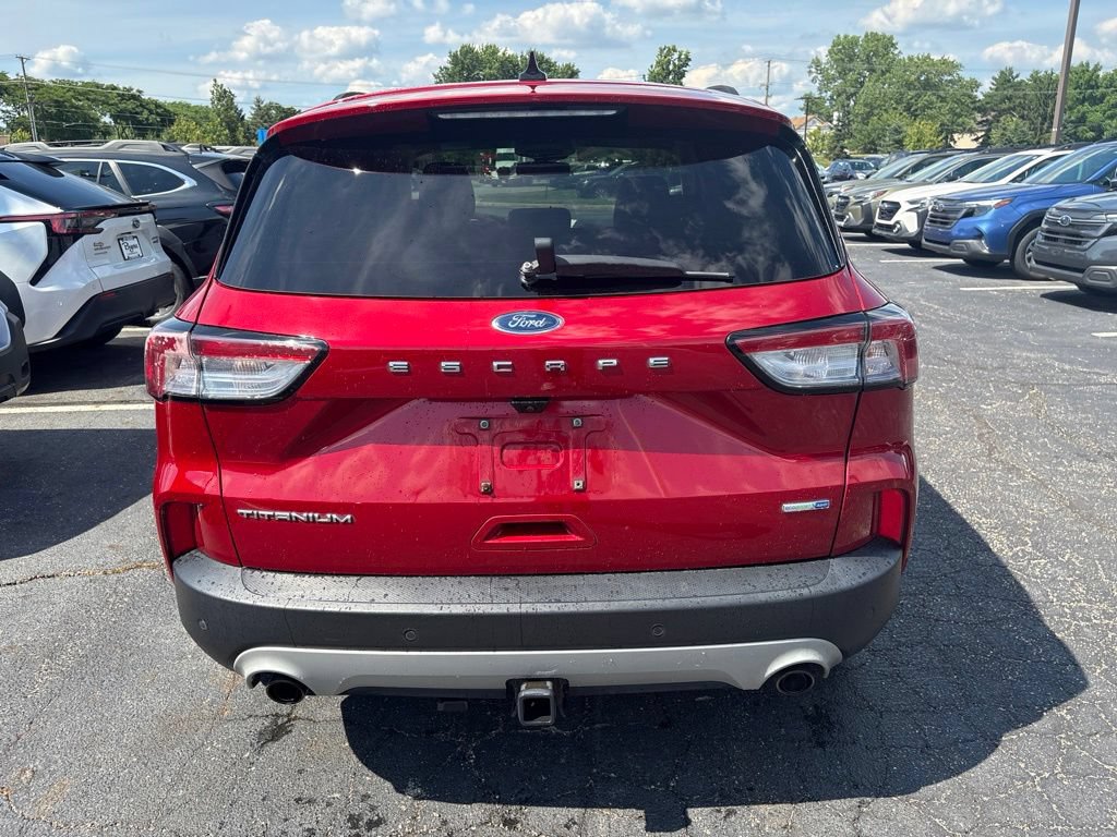 Used 2020 Ford Escape Titanium AWD/4WD image 4