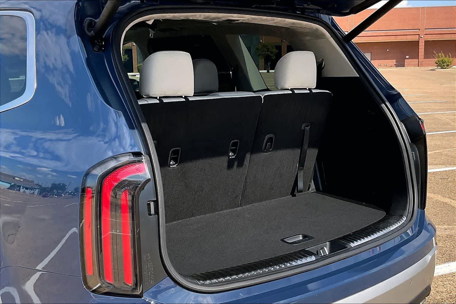 Certified 2024 Kia Telluride SX Prestige AWD/4WD image 17