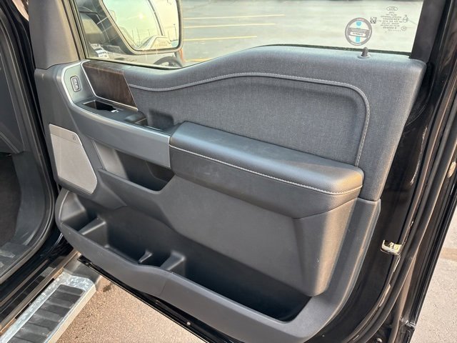 Used 2023 Ford F150 Lariat w/ Equipment Group 502A High image 6