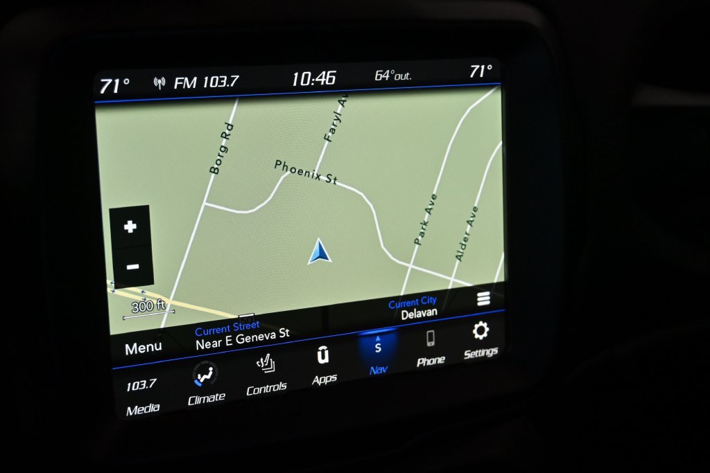 Used 2023 Jeep Renegade Limited w/ Limited Elite Group AWD/4WD image 30